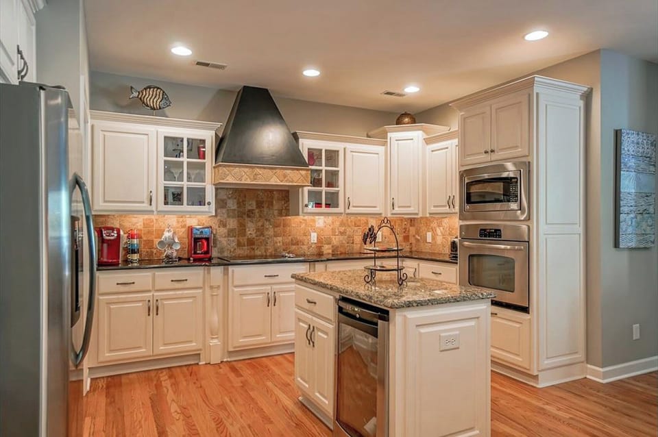 Main Kitchen Area