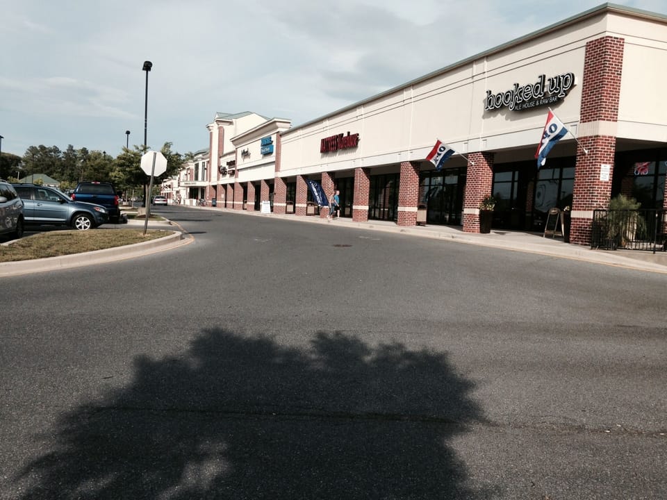 Small shopping plaza/restaurants conveniently located within walking distance.