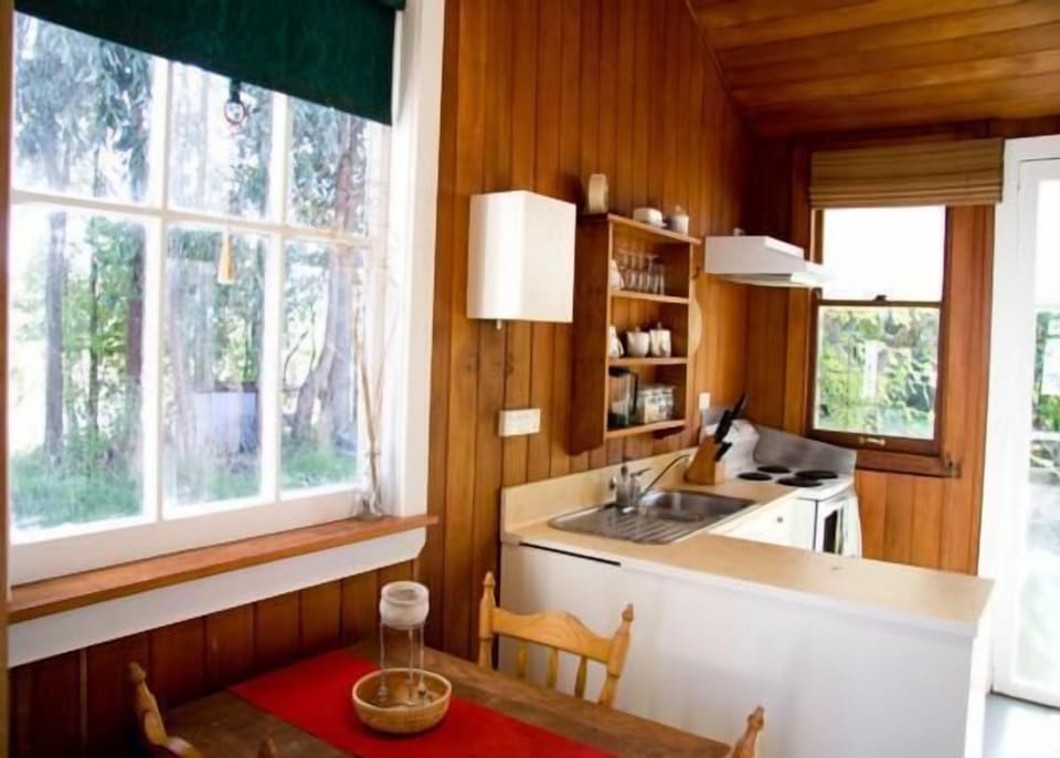 the Quarters-  Kitchen andamp; dining