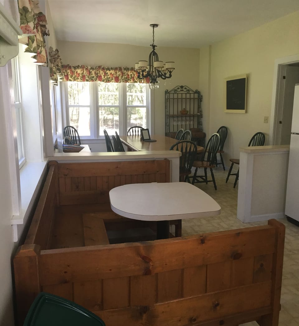 Kitchen with Lots of Seating