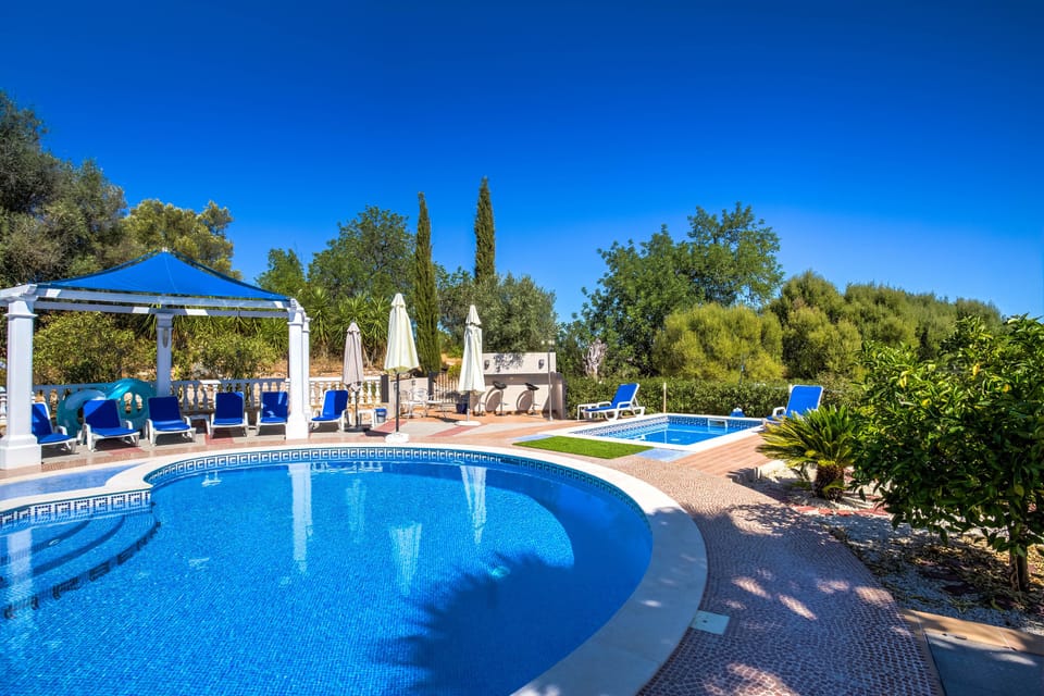 The pools, a bar area is to the rear centre it's unstaffed and unstocked, 
