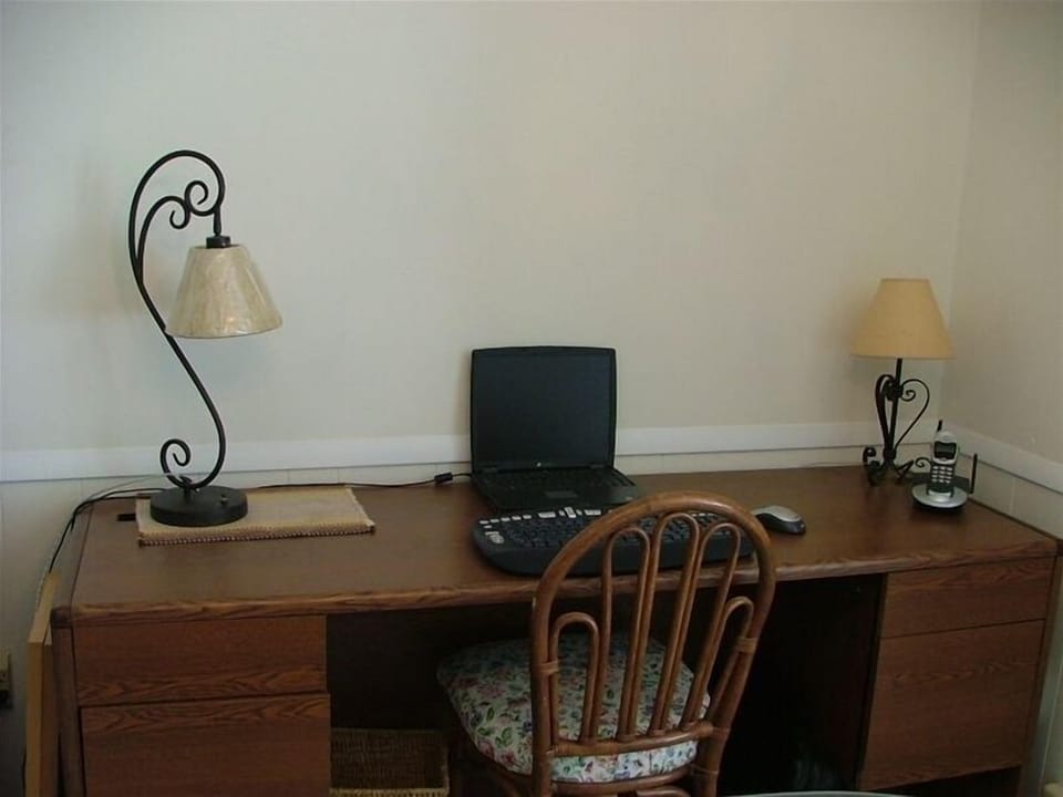 Office area with printer, fax, scanner available, wireless internet