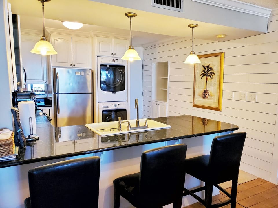 Beautifully updated kitchen