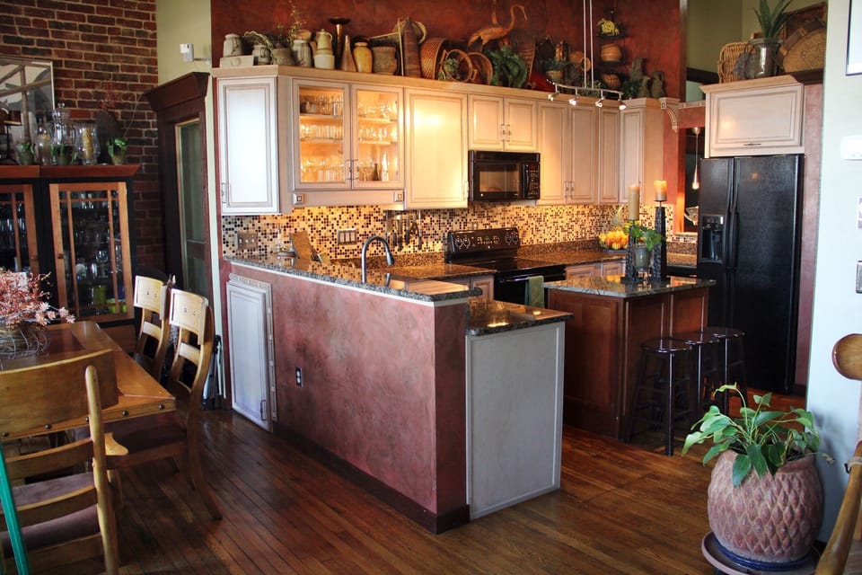 Fully stocked kitchen
