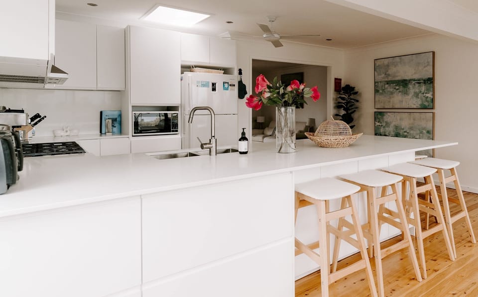 New Kitchen with Caesarstone bench tops and splash back