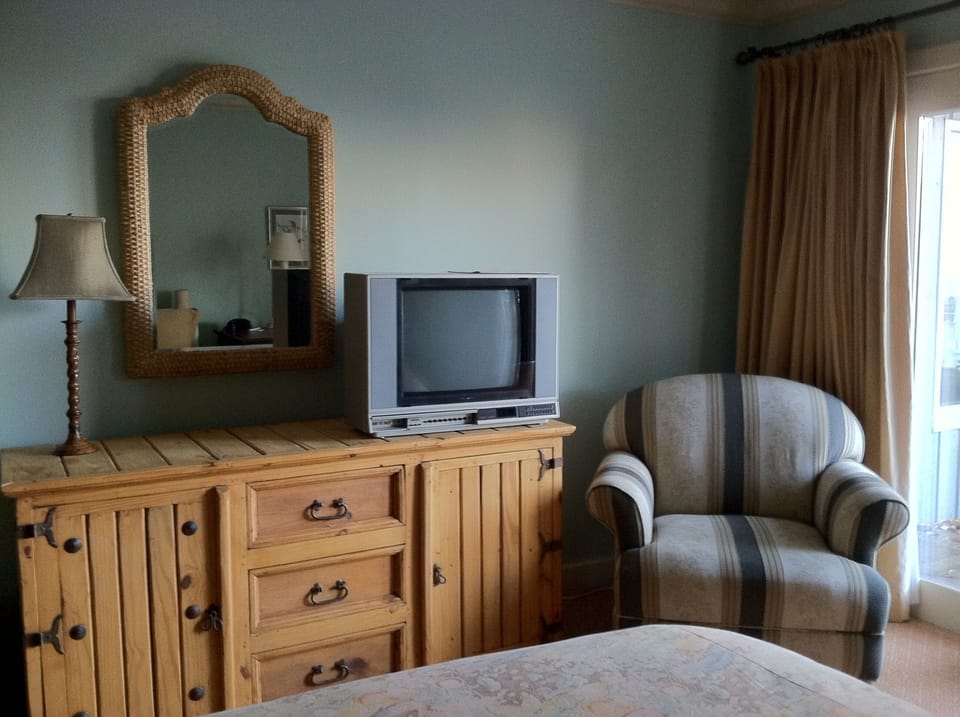one of three three main floor bedroom (this one with a full size bed)