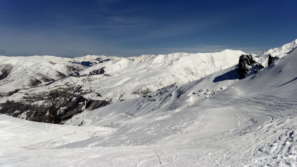 Snow and ski sports