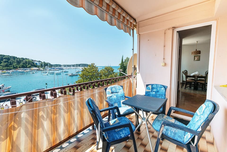 Terrace withe the view at the Adriatic