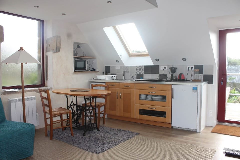 gouelet-Ker "Ouessant" séjour cuisine très pratique et lumineux