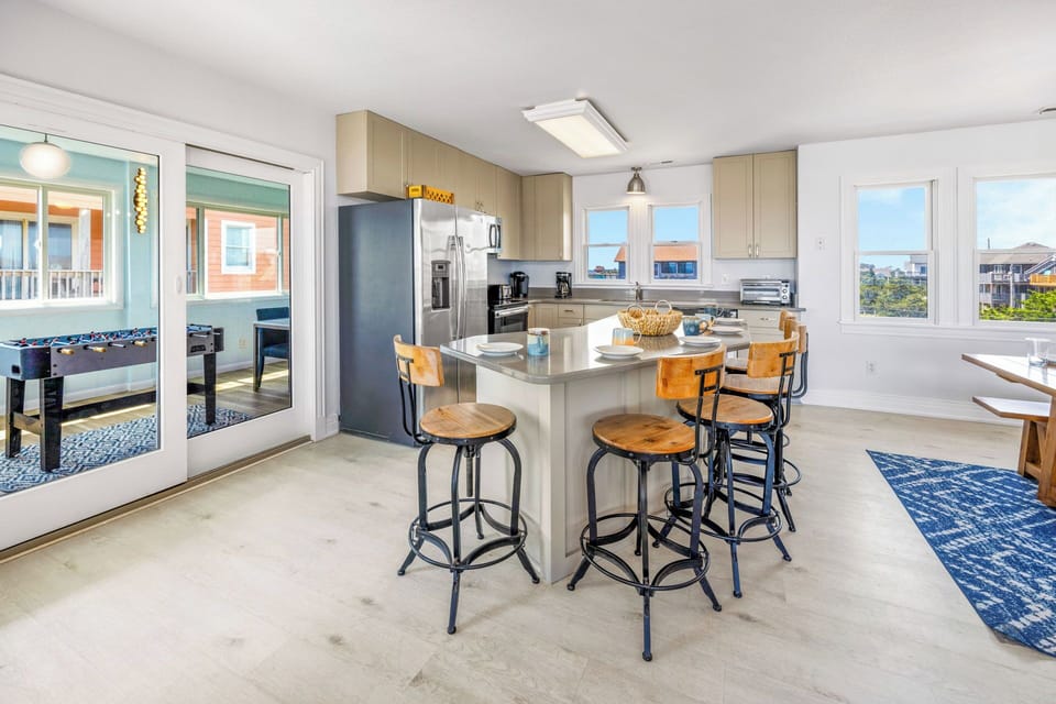 Surf or Sound Realty - 200 - Hardalee - Kitchen -1