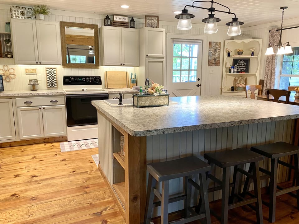 5 barstools around this huge island! 
