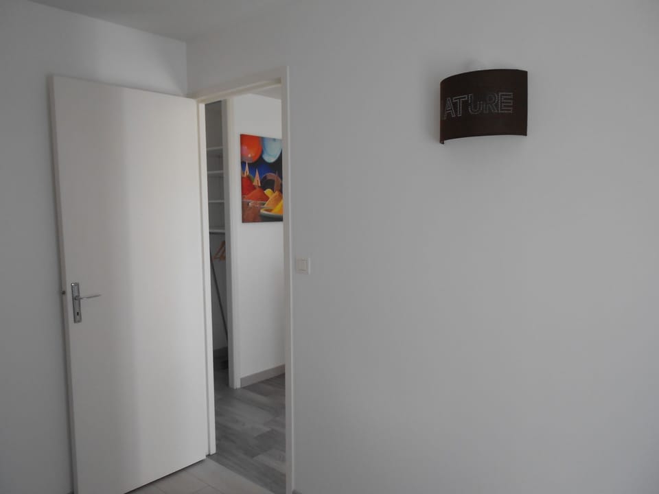 View from the entrance of the room "Jacques Tati"