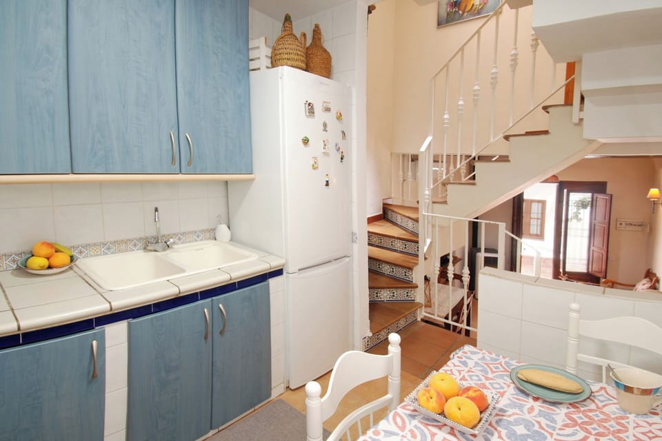Kitchen princes and princesses, don't forget there are nice typical restaurants