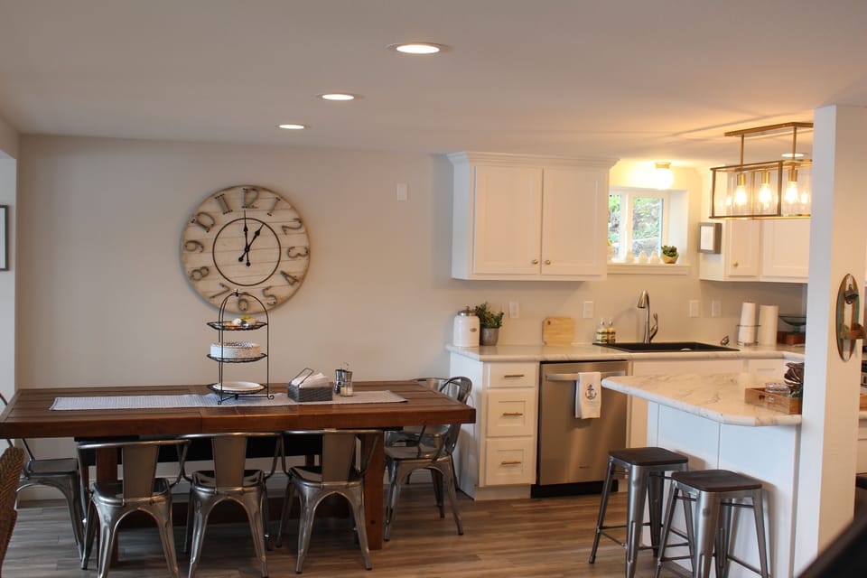 Kitchen Table