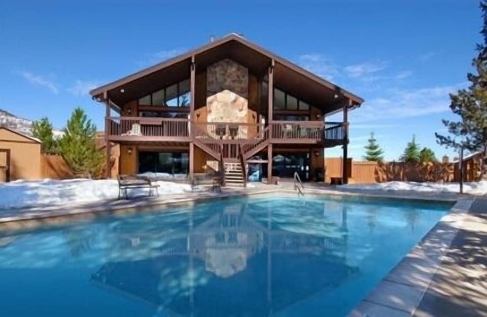 Heated Pool Open Year Round