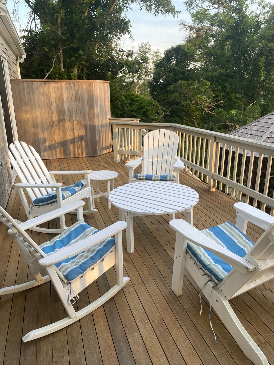 Deck overlooking backyard 