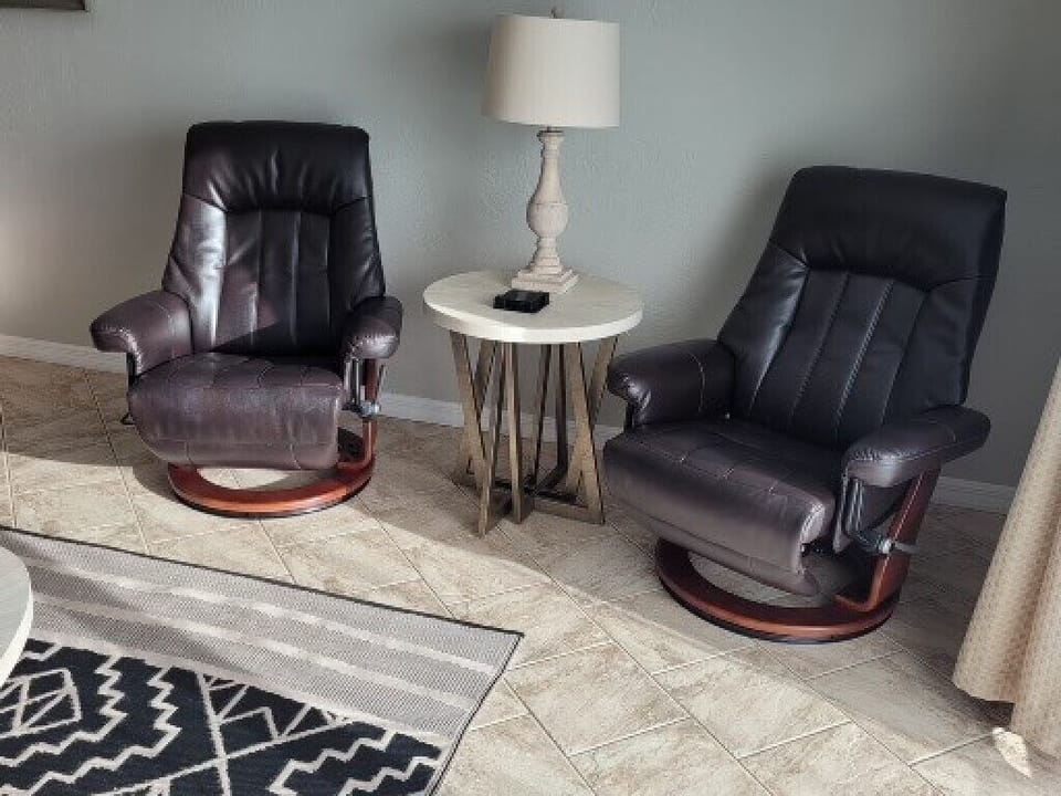 Living room recliners