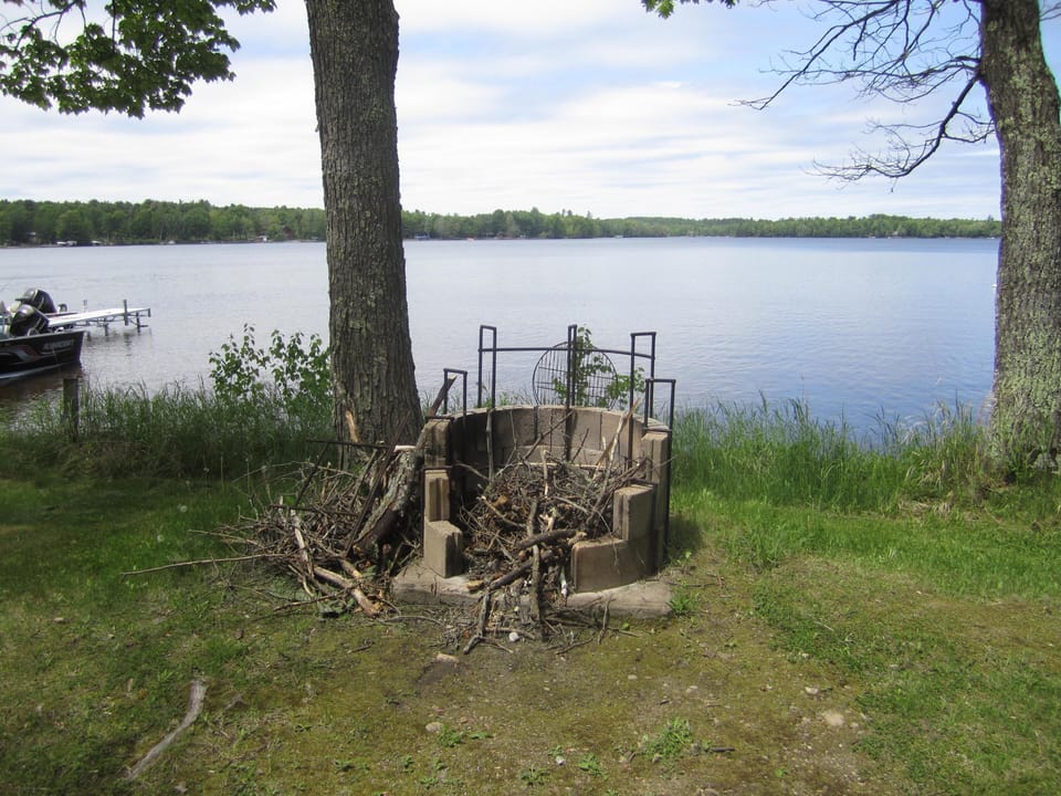 Lakeside fire pit 
