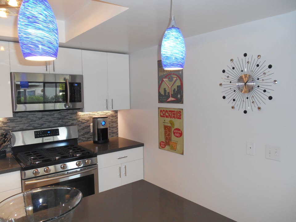 UPGRADED KITCHEN WITH GAS STOVE.