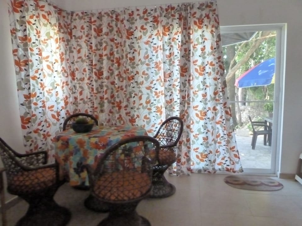 Studio dining area