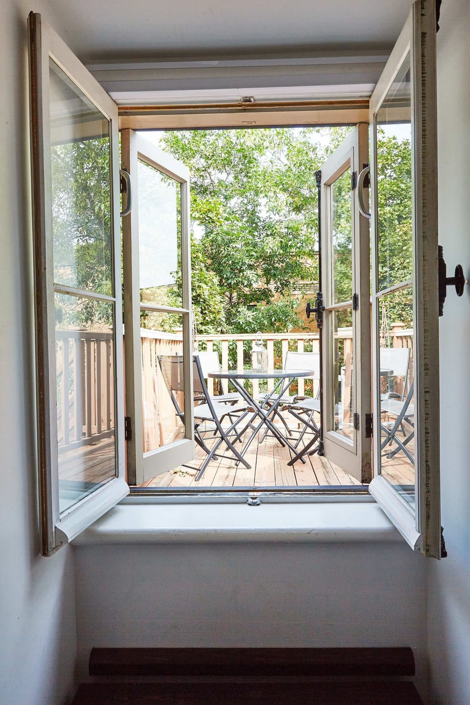 Window Entrance to Terrace
