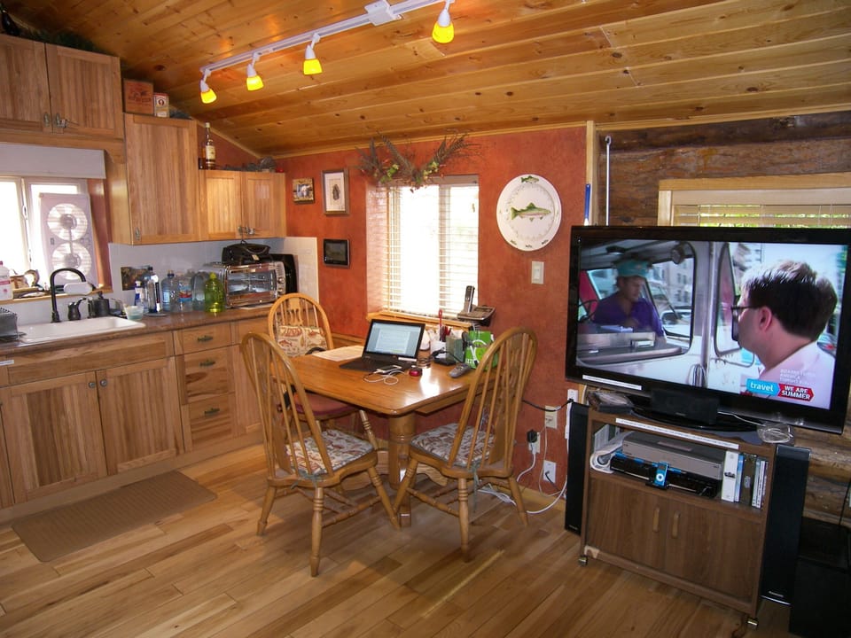 Big screen TV, WIFI, and Dish Network.