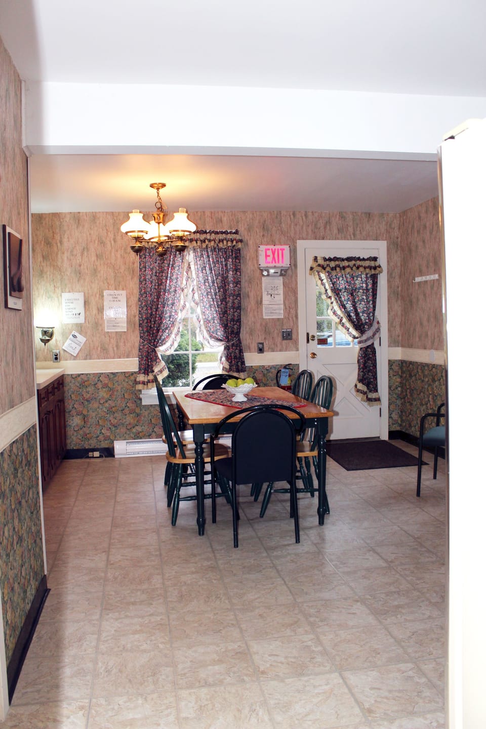 Executive Kitchen