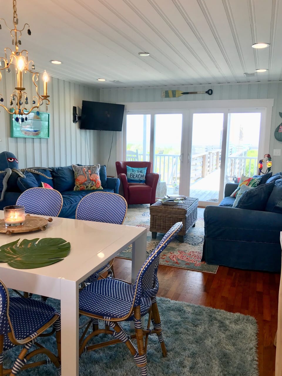 Another view to living area