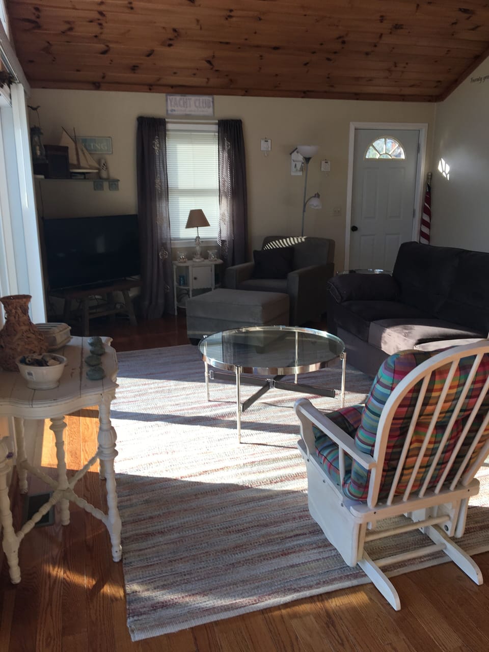 Spacious Living Room