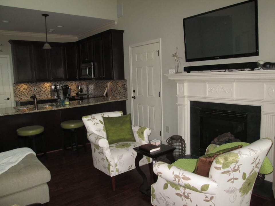 Fully stocked  kitchen and full size washer and dryer in the pantry
