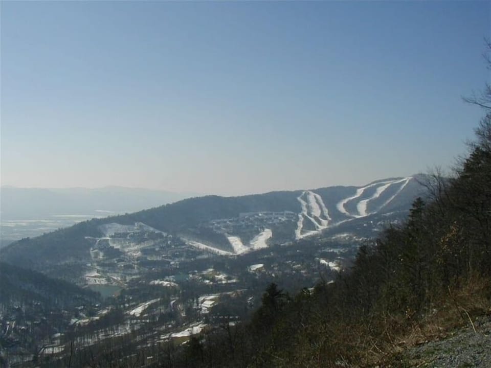View from the entrance of our favorite hiking path in Massanutten
