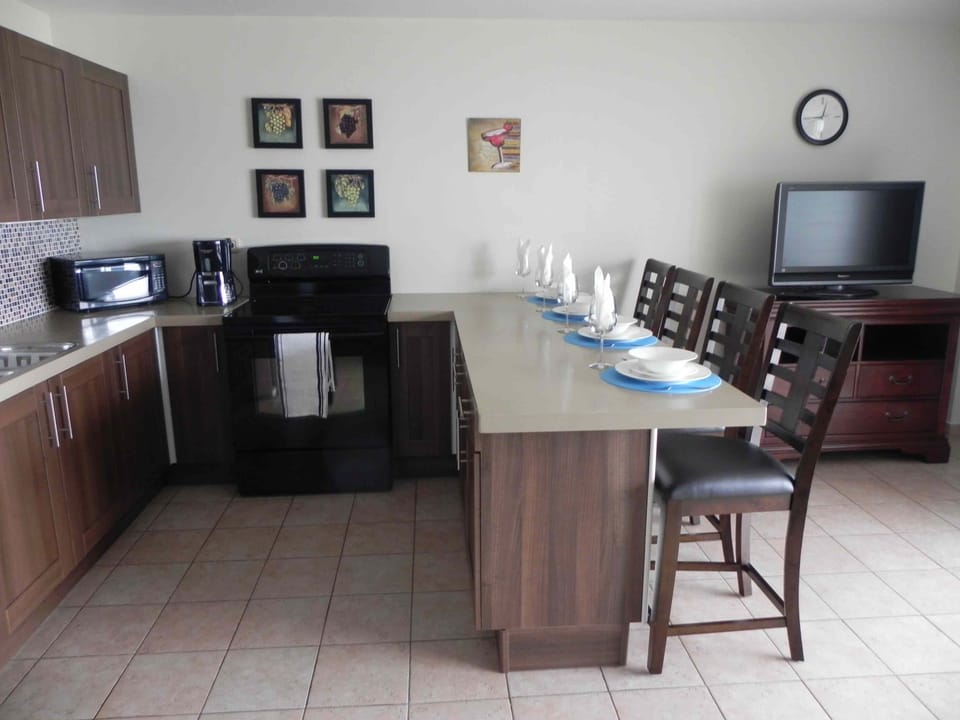 Not your typical 'La Terrasse' kitchen.