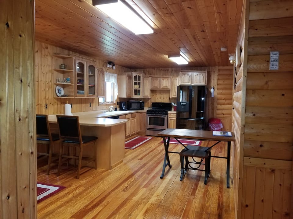 Small table added to the kitchen