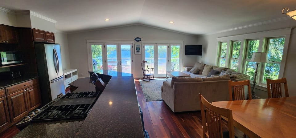 Waterfront on Lower Herring Lake