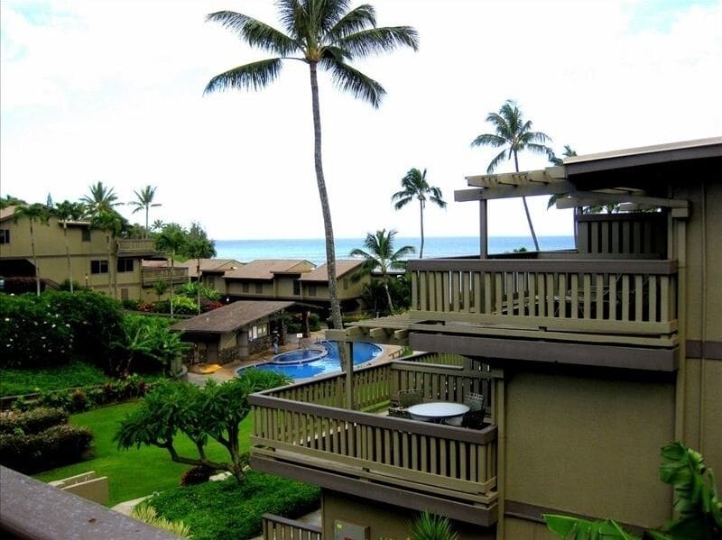 Upper lanai