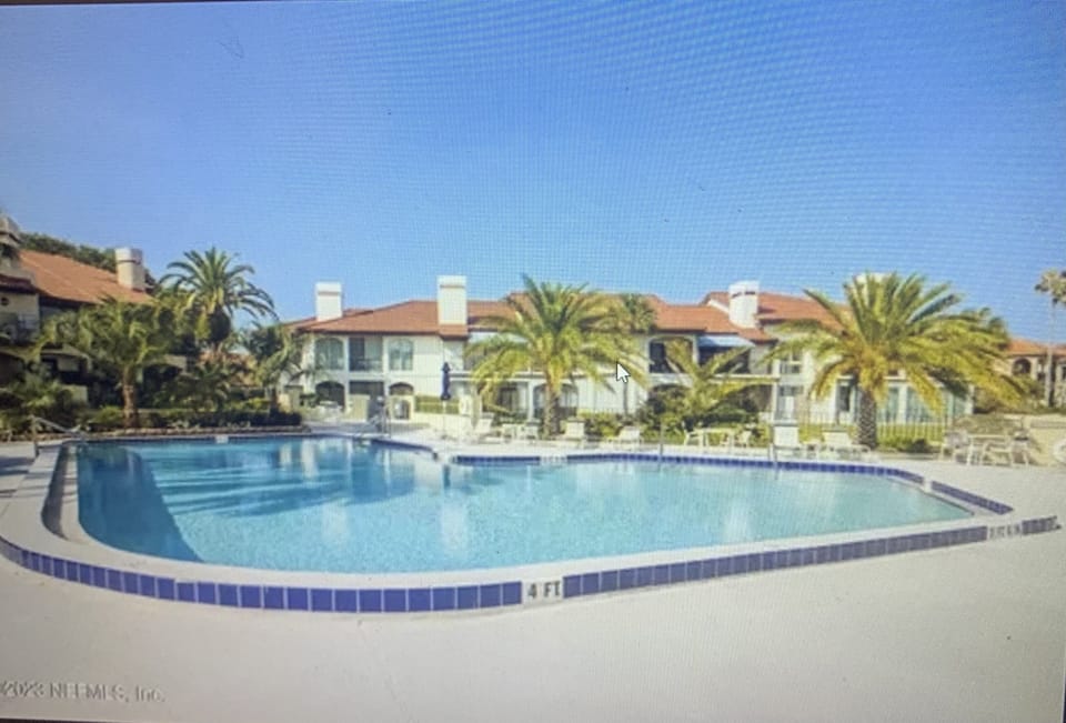 Beautiful community swimming pool with bathrooms