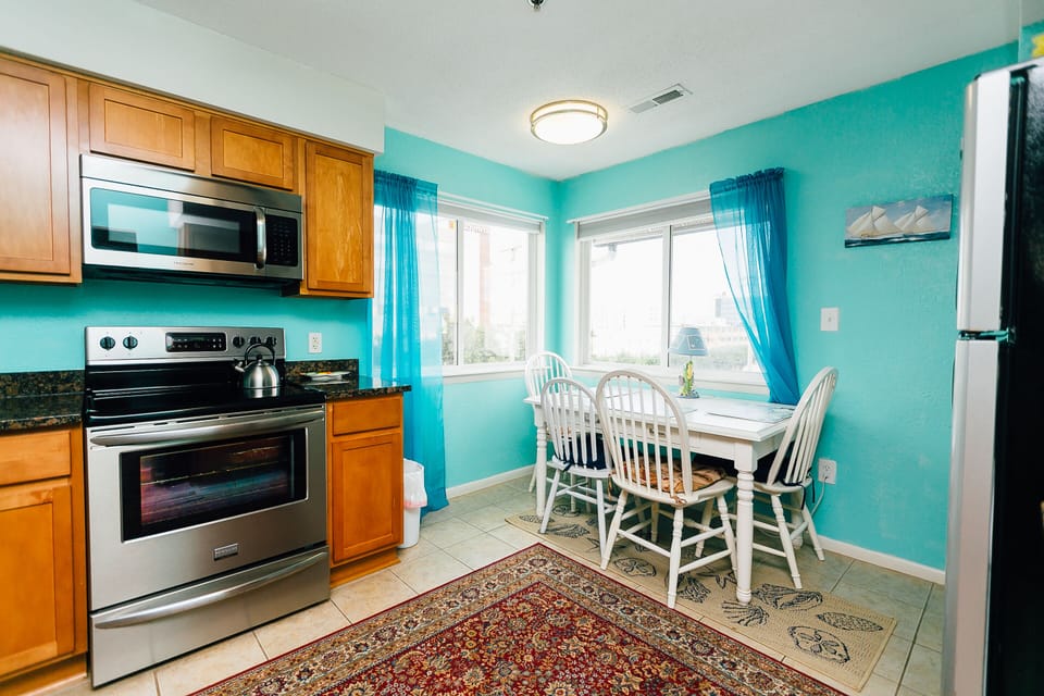 STAINLESS STEEL APPLIANCES, RANGE, MICROWAVE AND DISHWASHER