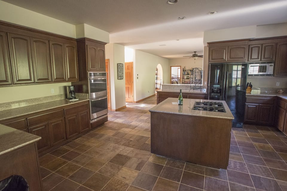 Spacious open floor plan with large kitchen for entertaining
