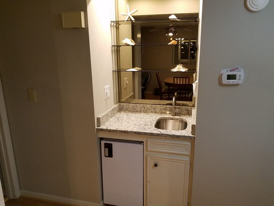 Wet Bar with mini Fridge