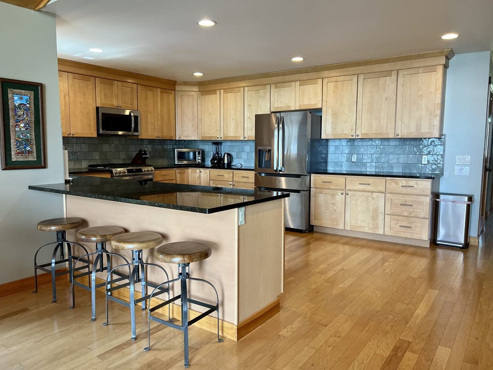 Large, fully stocked kitchen