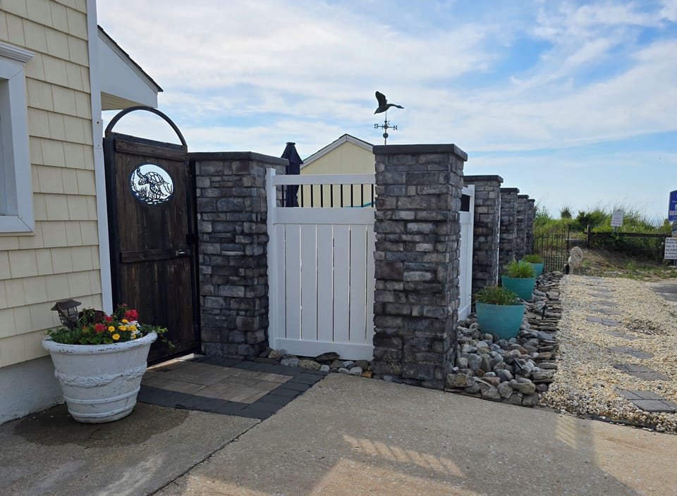 Private driveway and free street parking