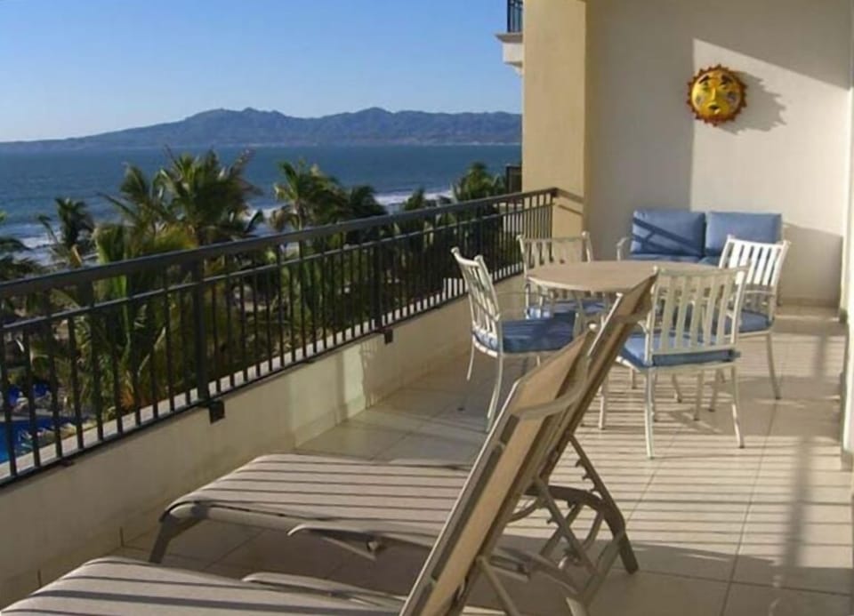 Huge Balcony with Contemporary Outdoor Furnitures for Your Enjoyment