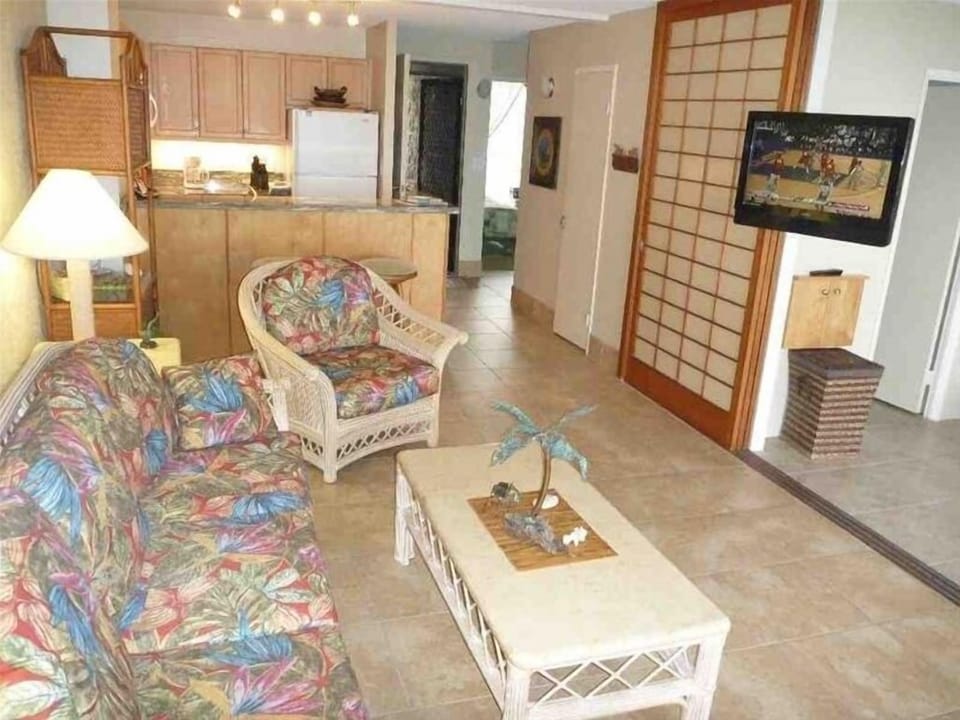 Open space feeling with an ocean air cross breeze with the door open!  TV too.