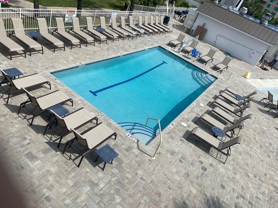 Heated Lap Pool - 5 Ft Depth
