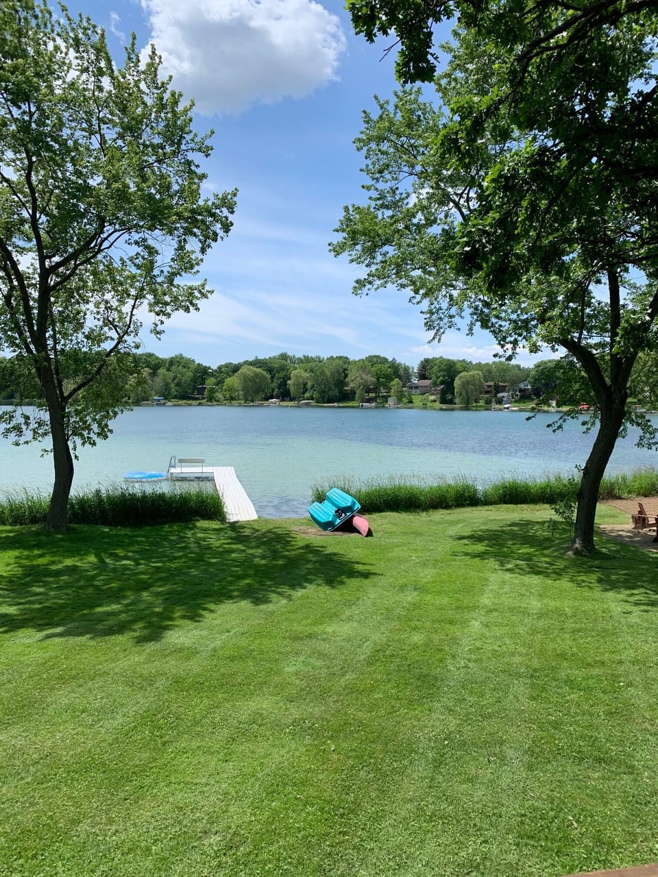 Pier and boat launch.  Swimming area off end of pier w/ shallow water