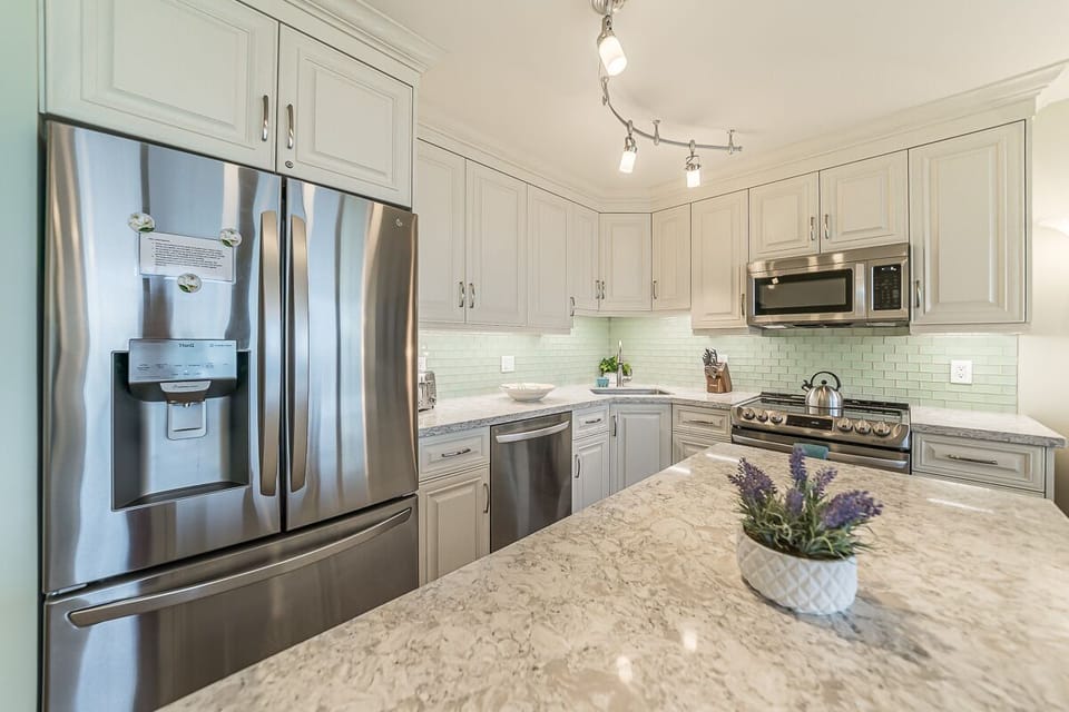 Quartz countertops.