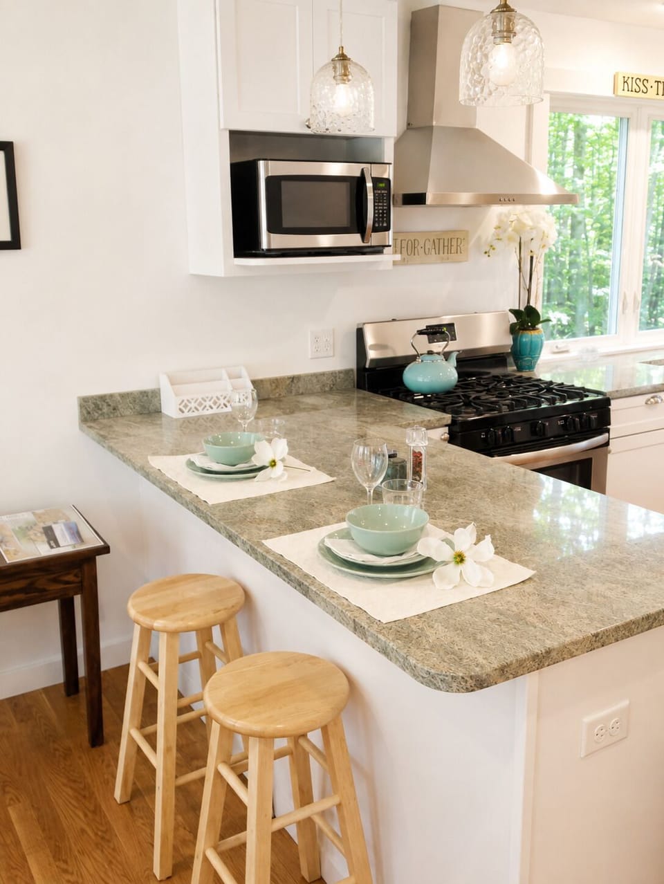 Breakfast Bar, granite countertops, propane range