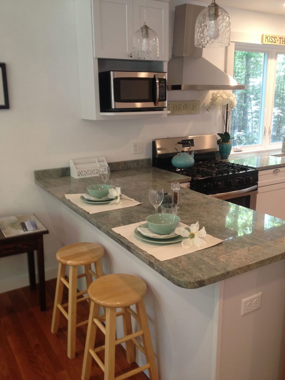 Breakfast Bar
