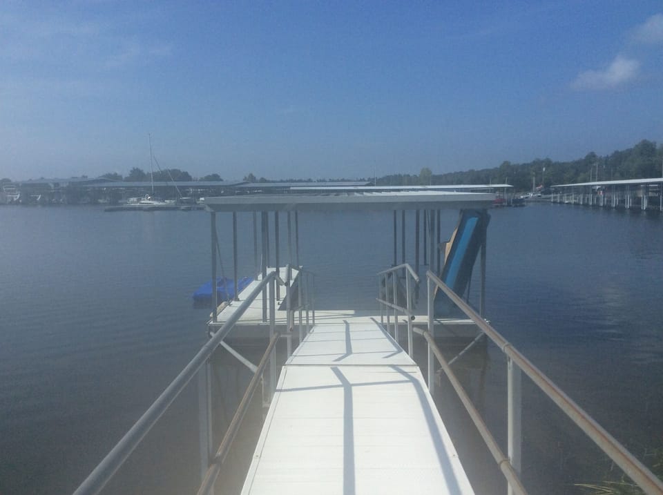 Dock interior 10ft wide