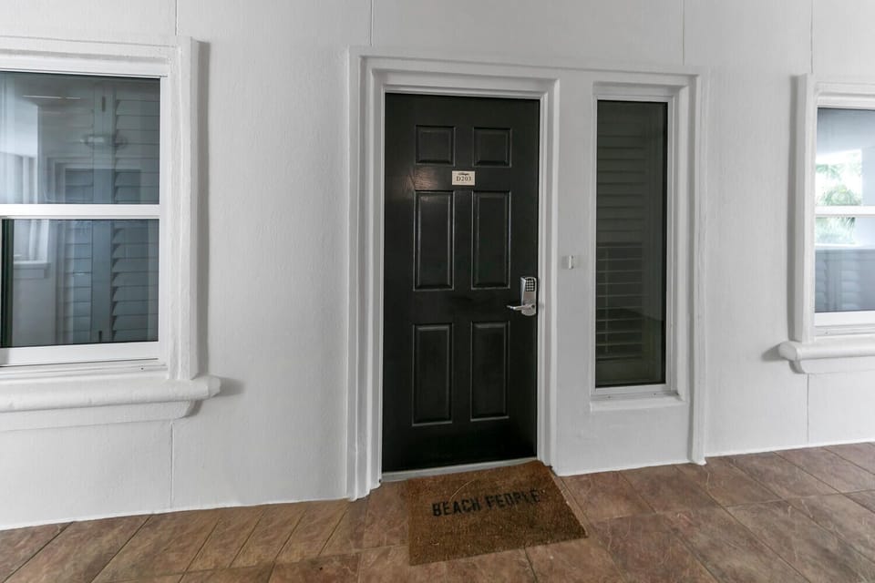 Welcome to your luxurious Adagio condo!